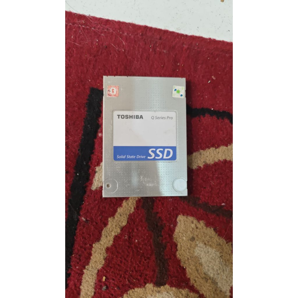 Di jual 1 Unit SSD Toshiba 512Gb Sata Serial (Normal) (Sudah Terinstall Windows 11, Office, dll)