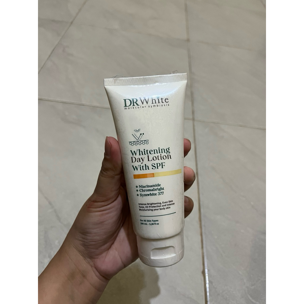 DrWhite Whitening Day Lotion with SPF 100ml - prelove