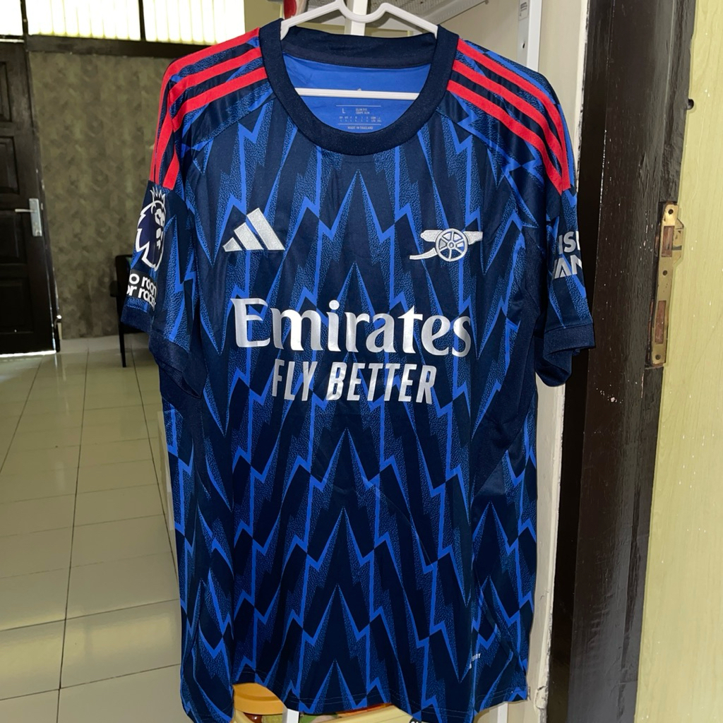 Arsenal Away 2025/2026 Jersey USED Nameset SALIBA + Patch EPL