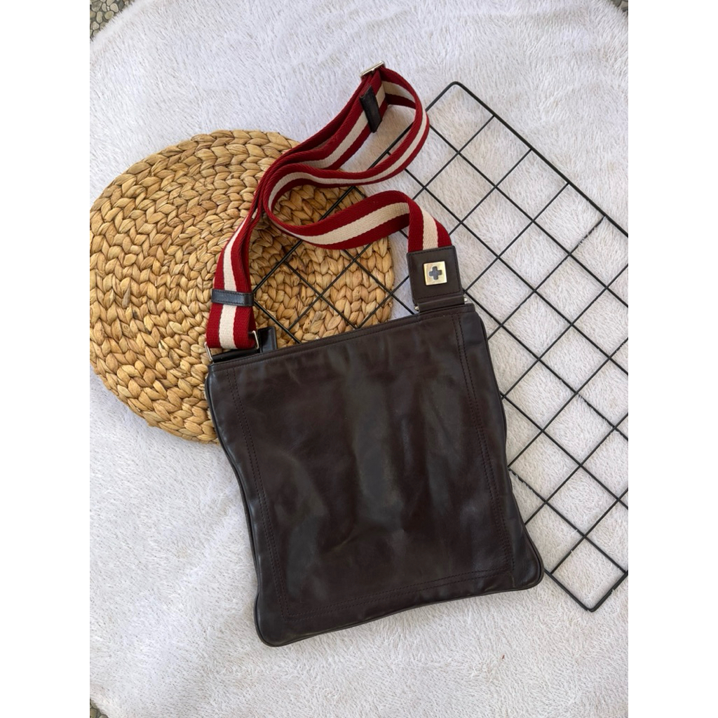 tas bally tas kantor brown
