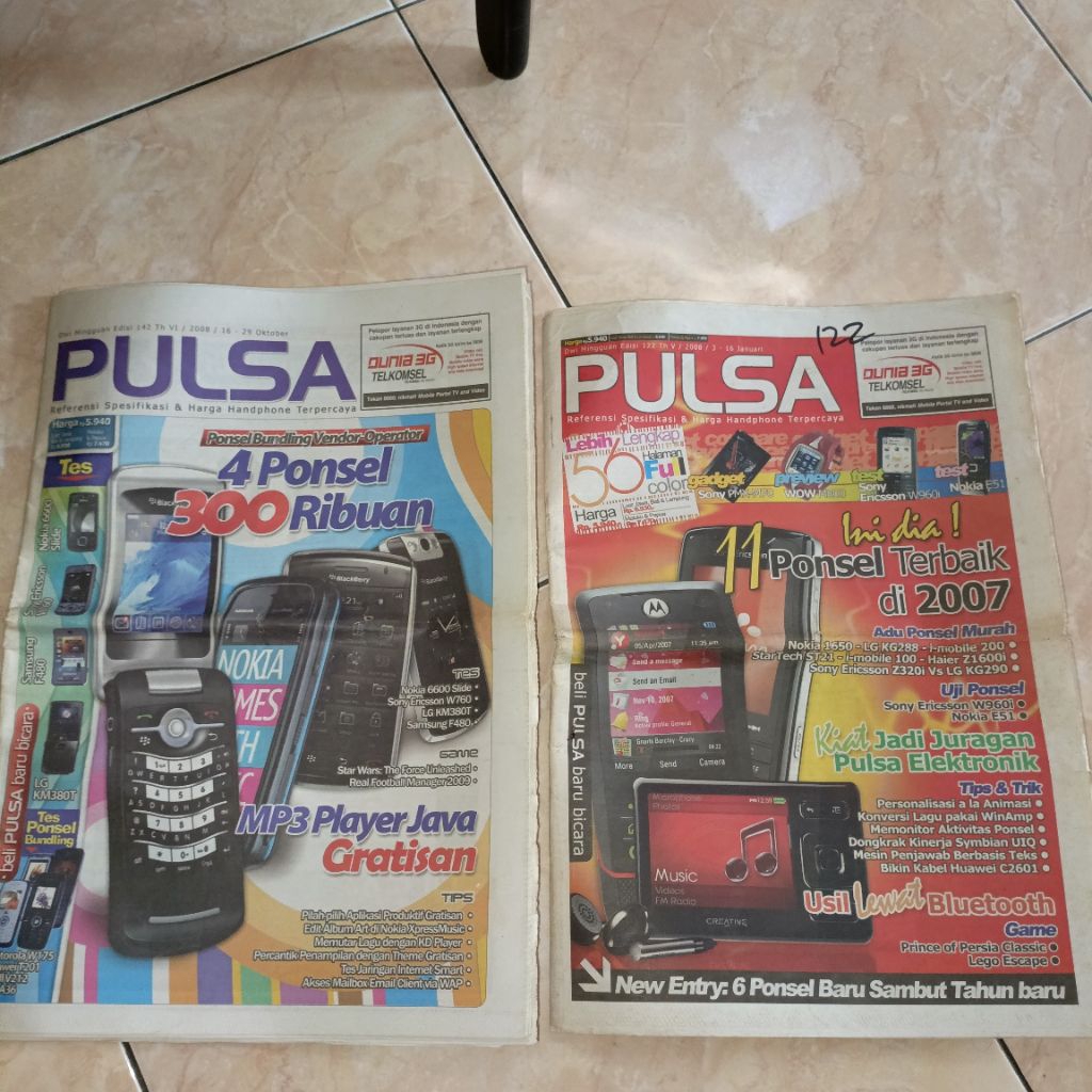 Tabloid PULSA tahun 2008 berbagai edisi cek foto dan deskripsi
