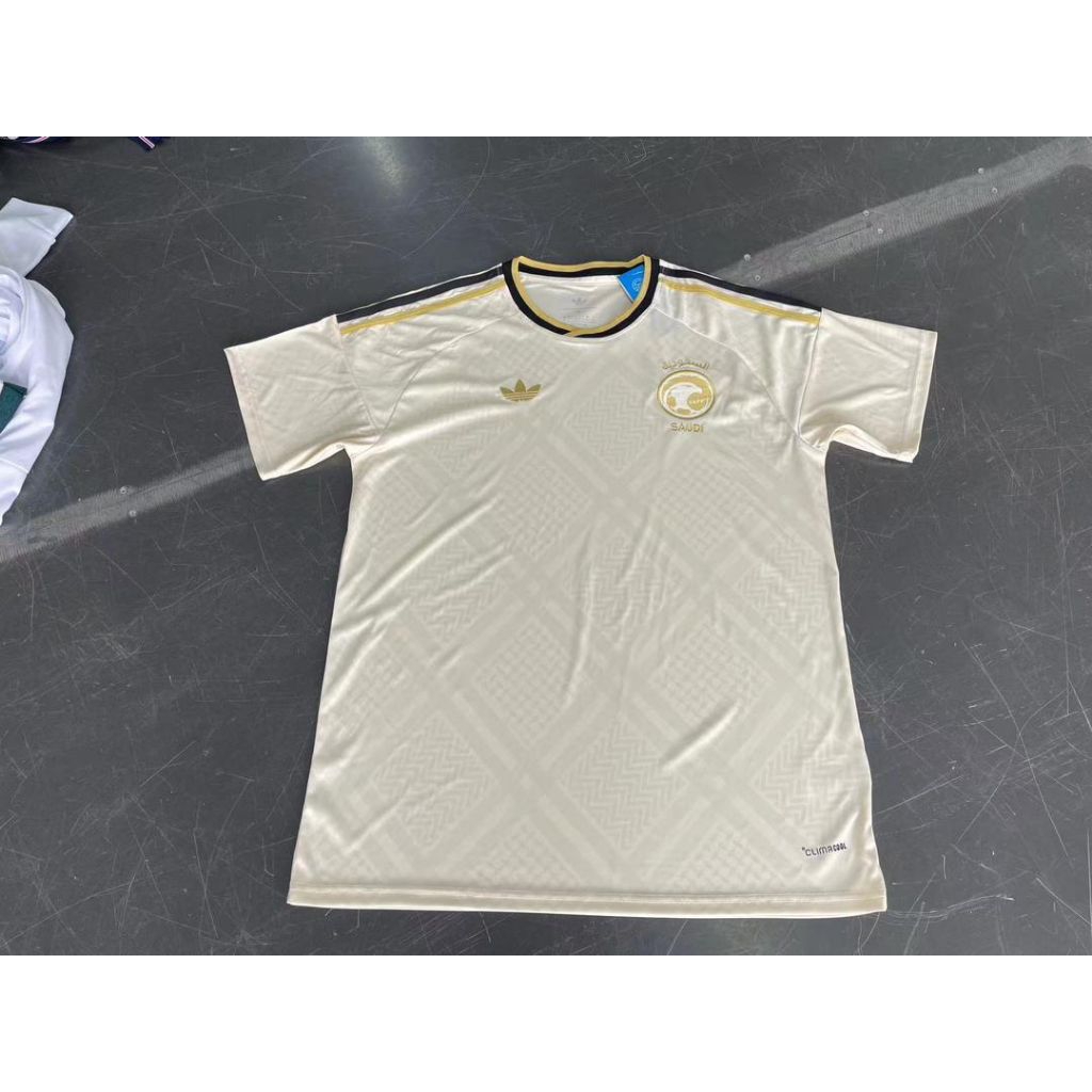 Jersey Bola Piala Dunia Timnas Arab Saudi Away 2026-2027 Piala Dunia Amerika Serikat Kanada Mexico