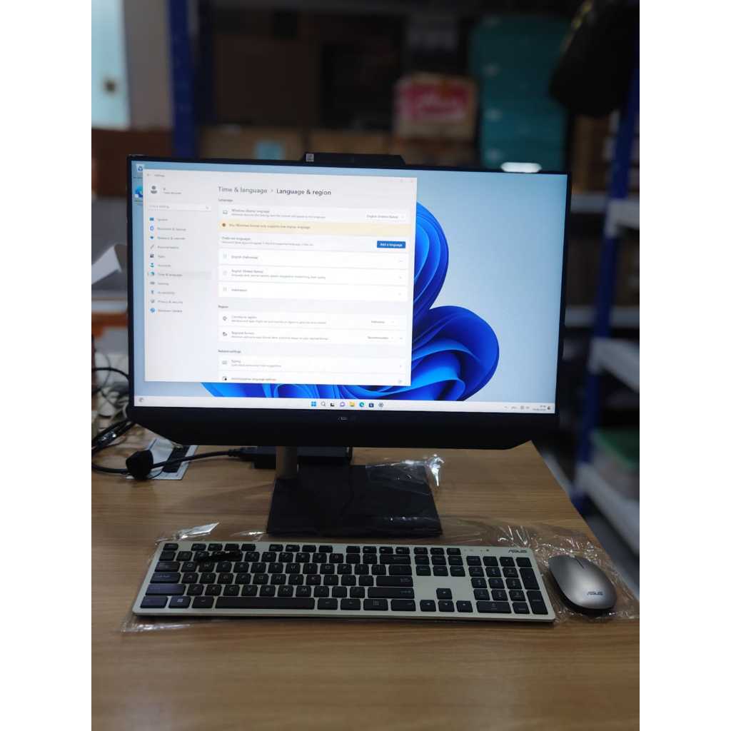 PC AIO ASUS E5401WR INTEL CORE I7-10700T 1TB/512GB FULLSET SECOND