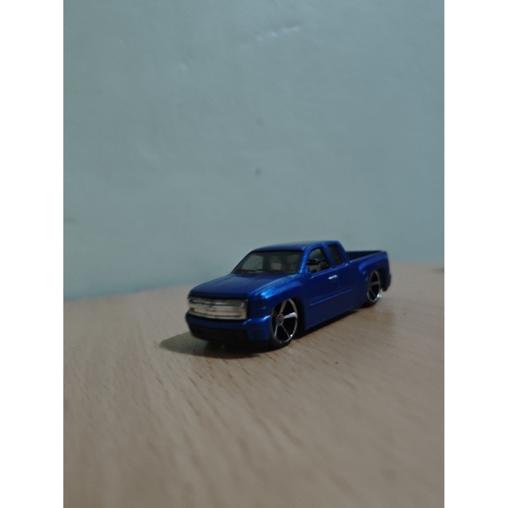 Hotwheels loose Chevy 2007 Silverado