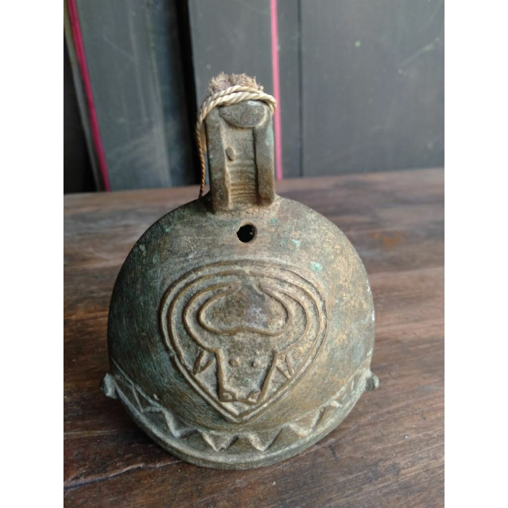 klontongan sapi antik