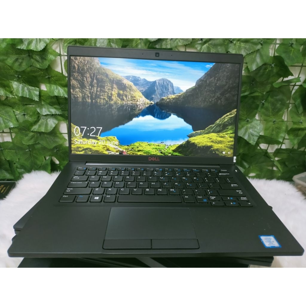 DELL Latitude 7390 Core i7 Gen 8 Ram 8GB  SSD 256Gb