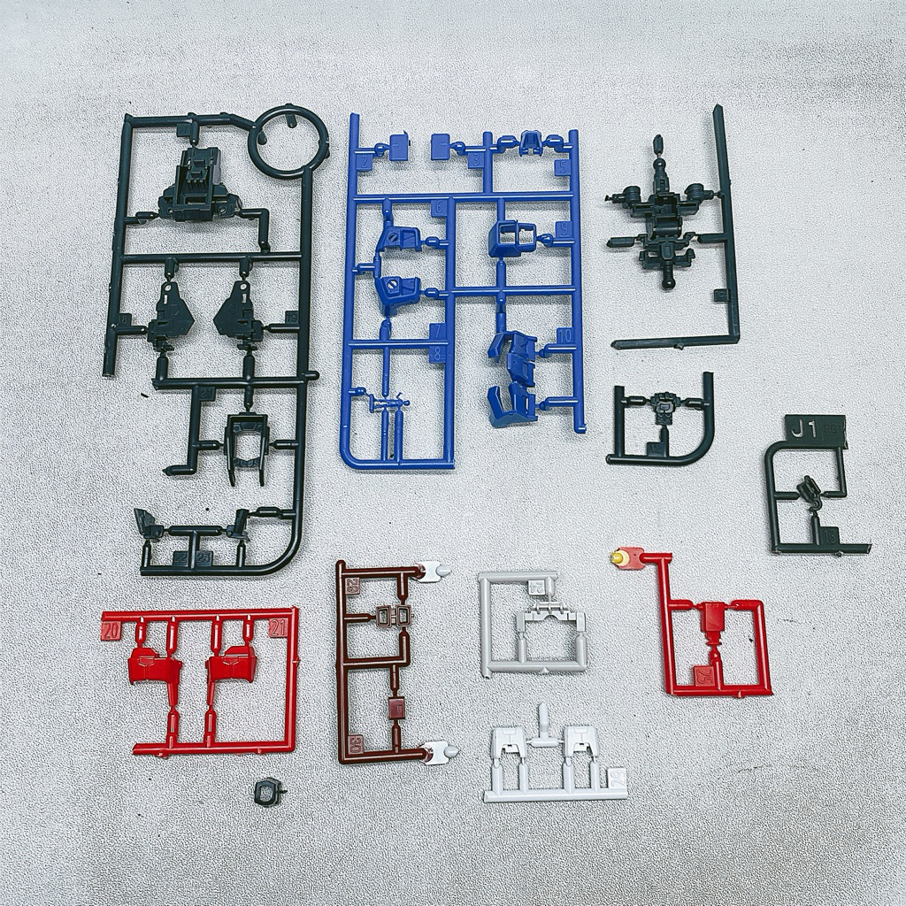 Bandai RG Gundam Build Strike Part Body