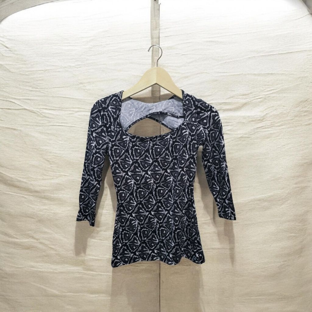 baju guess original