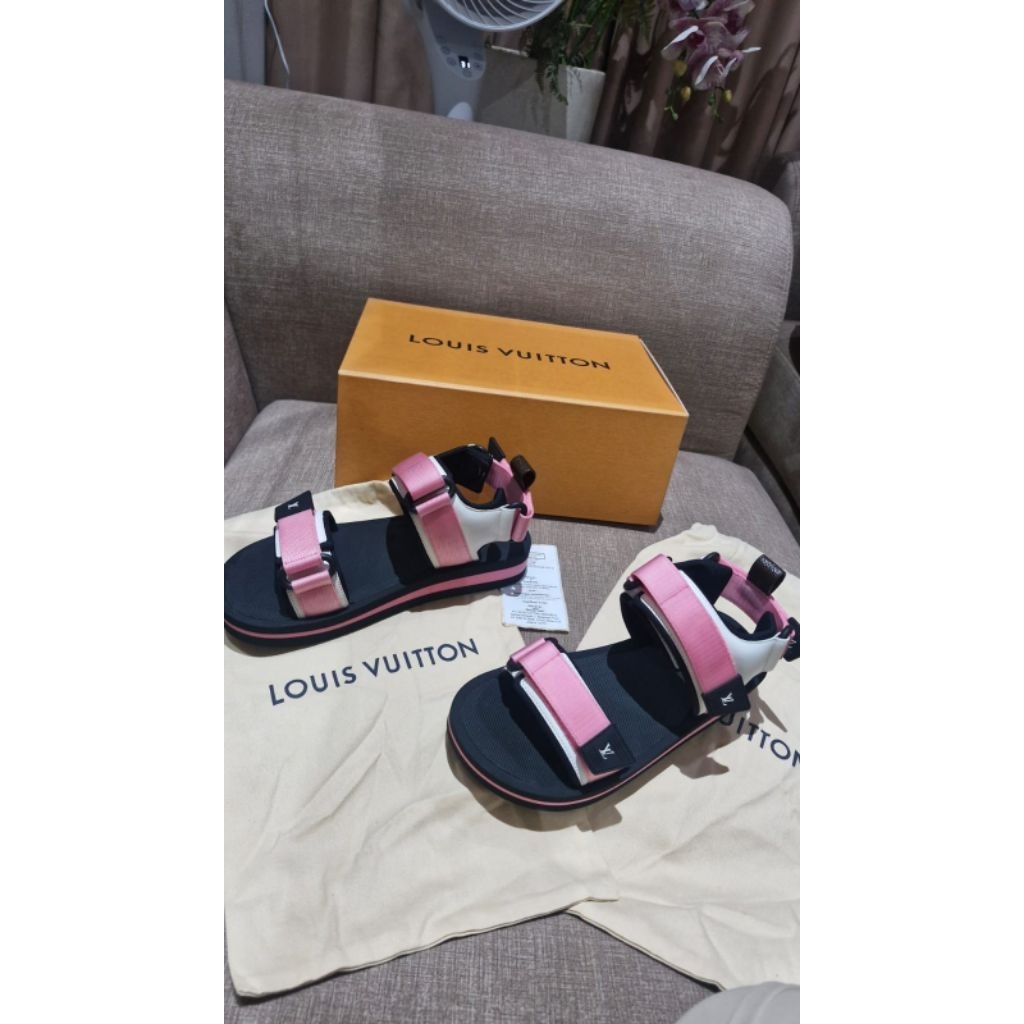 Louis Vuitton New Arcade Flat Sandals Pink Size 37 Insole 23 cm Complete Set , No receipt