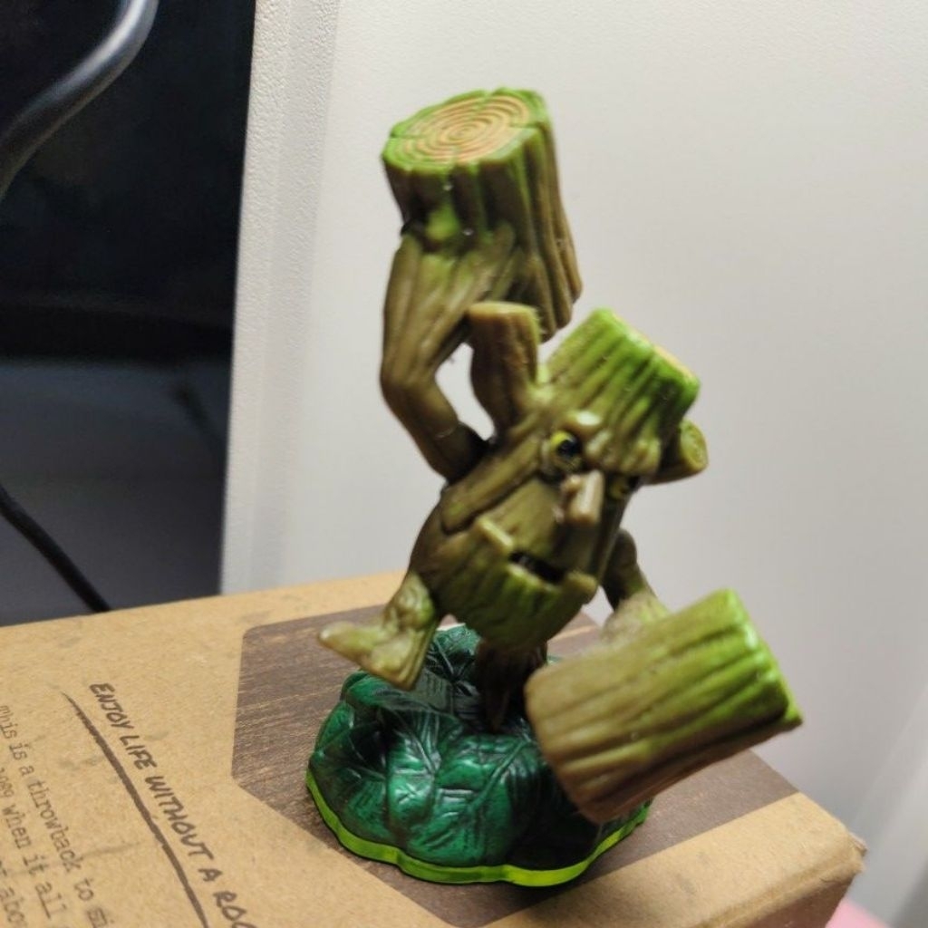 figure skylander giants stump smash