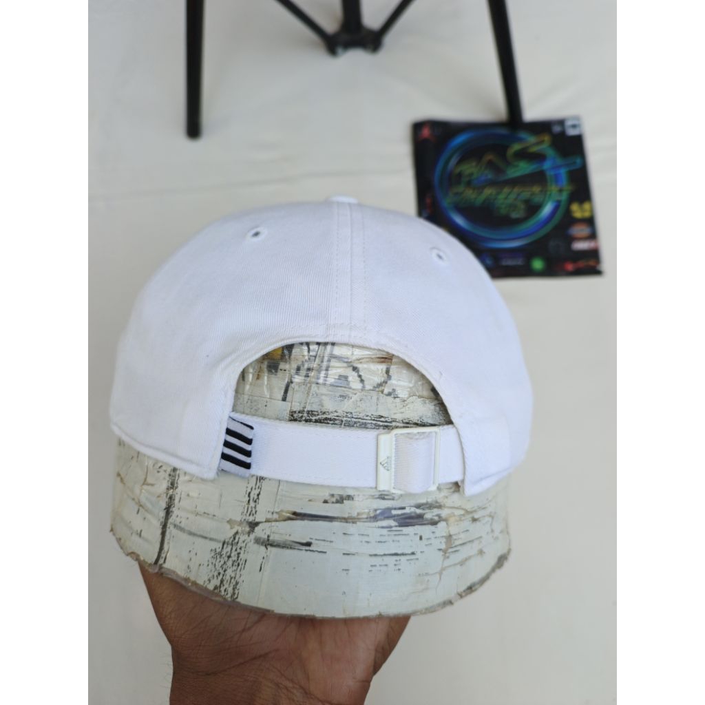 Topi Toko ini ya 245