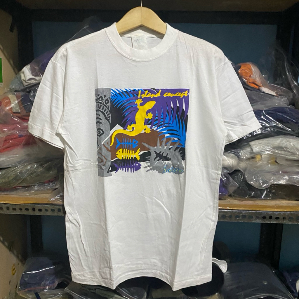 Vintage Saipan Island T' Putih Size 70x50