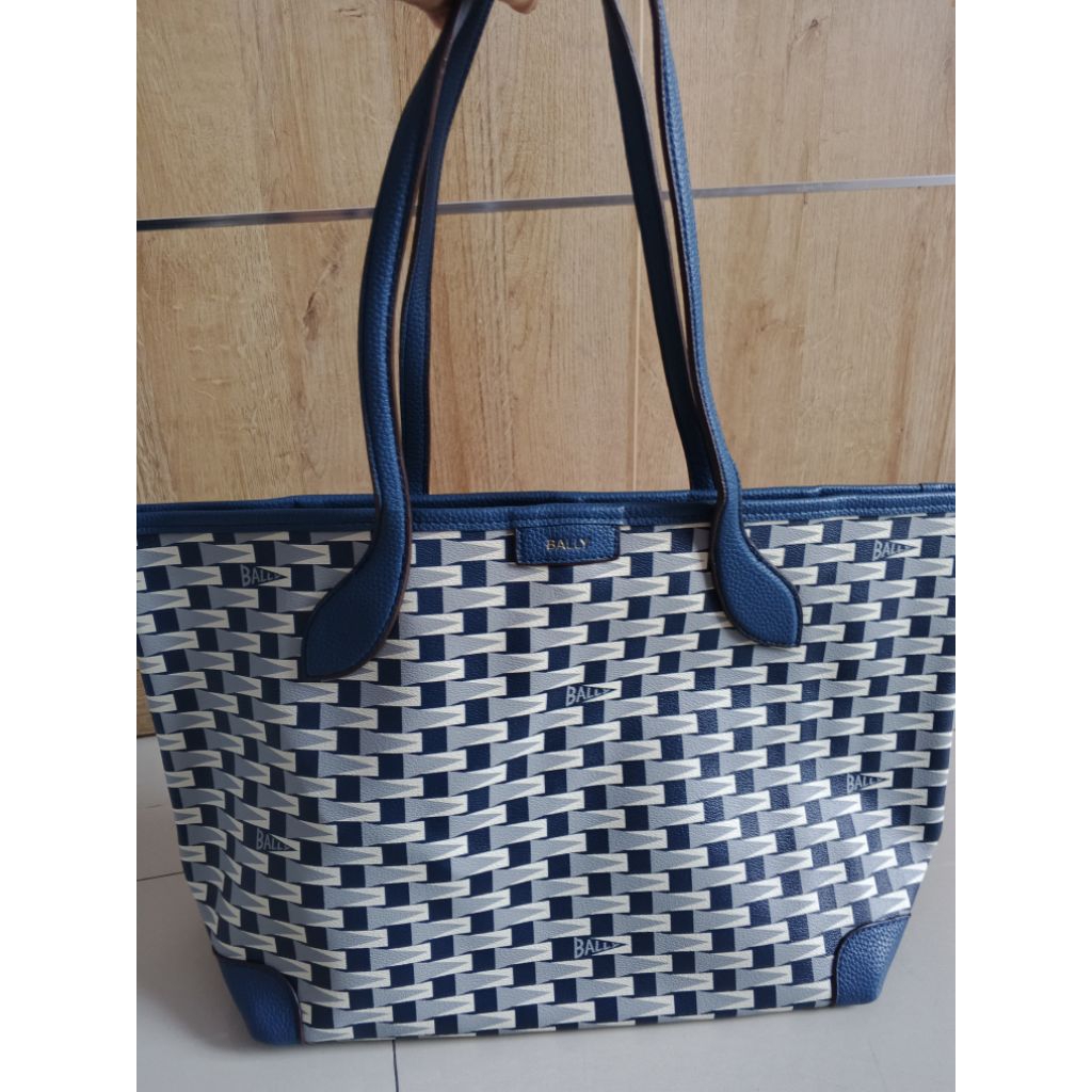 BALLY - KEEP ON CITY TOTES - Tote bag