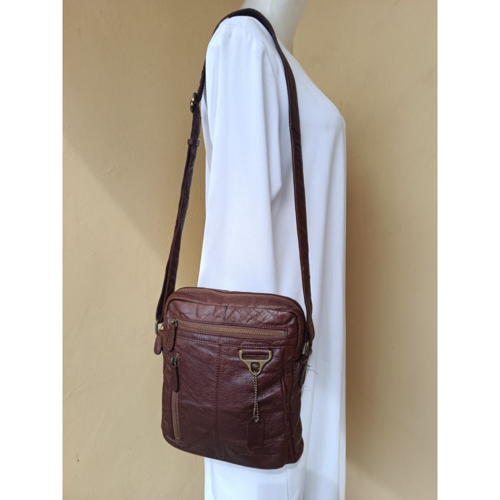 Tas selempang pria kulit asli preloved/second