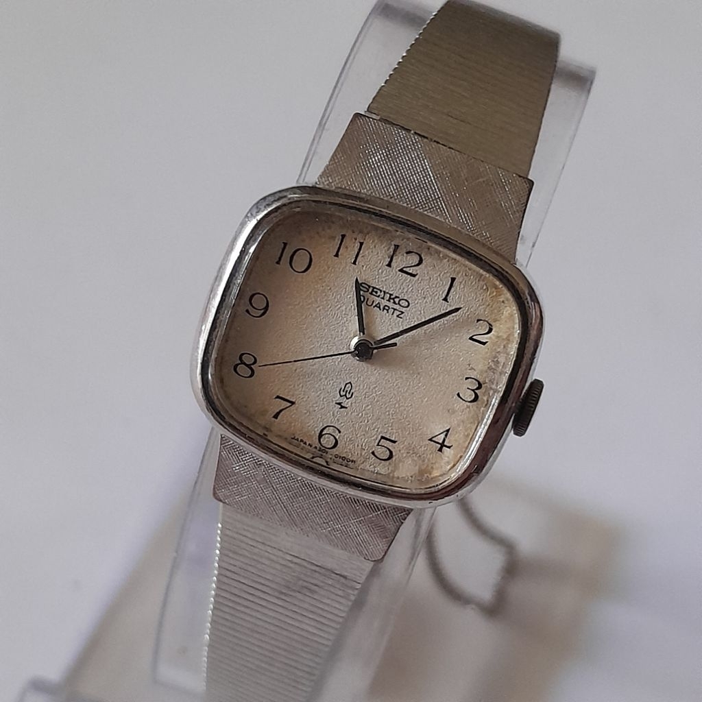 Vintage seiko ladies TV Shape 4301 5010