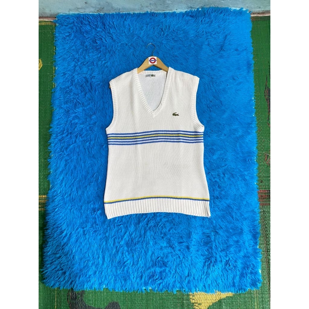 VEST (RAJUT) LACOSTE.