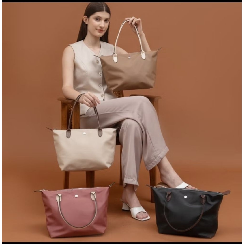 TAS FRANCINE MEDIUM  TAS TERBARU SOPHIE MARTIN TAS TOTE BAGCHAMBA BAG & CHAMARRA DARK RED BAG TAS SE