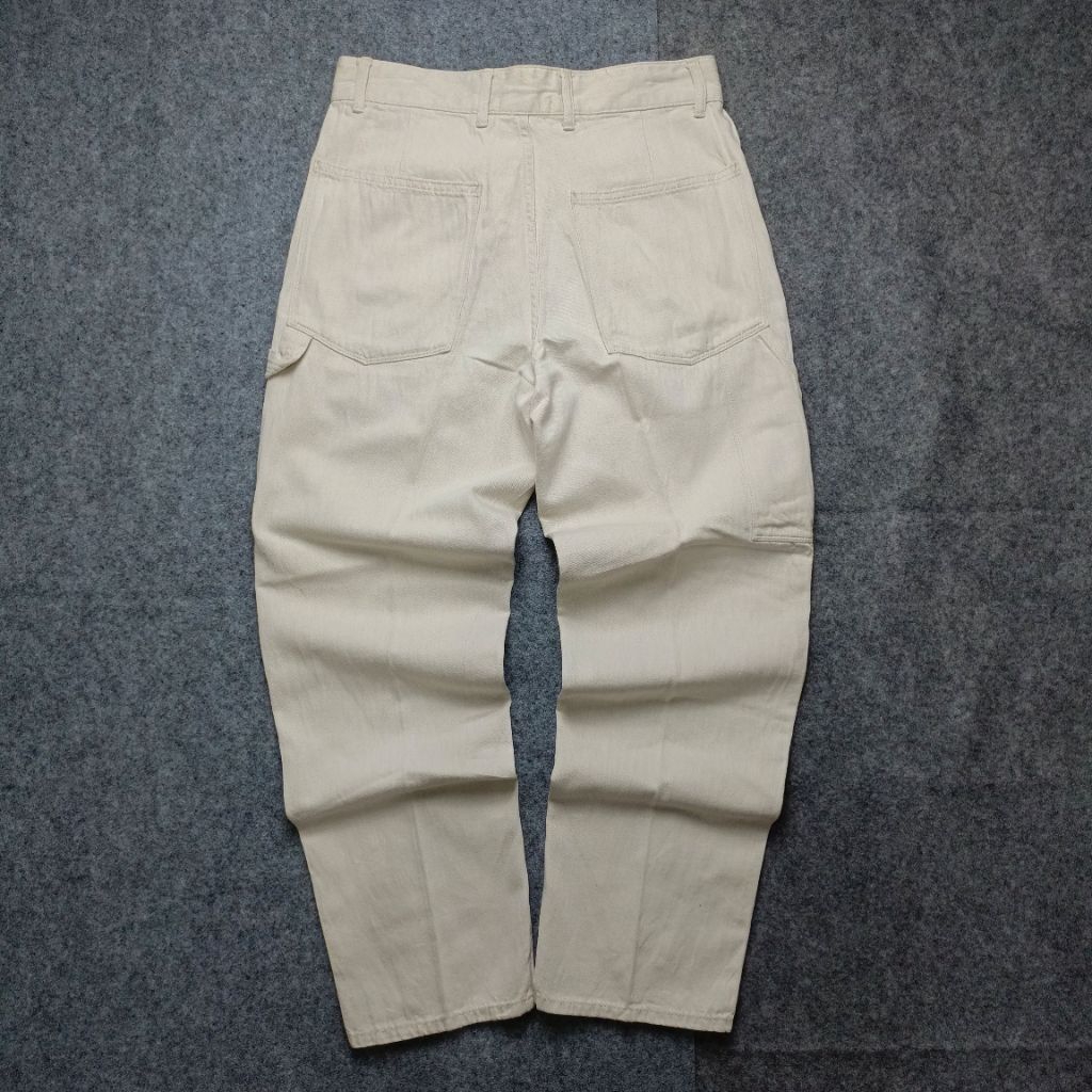 Uniqlo Carpenter White Second