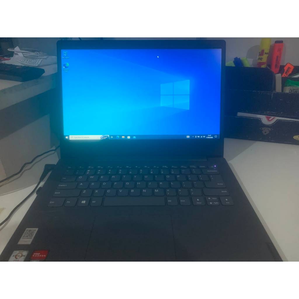 Lenovo Idepad 14inch AMD