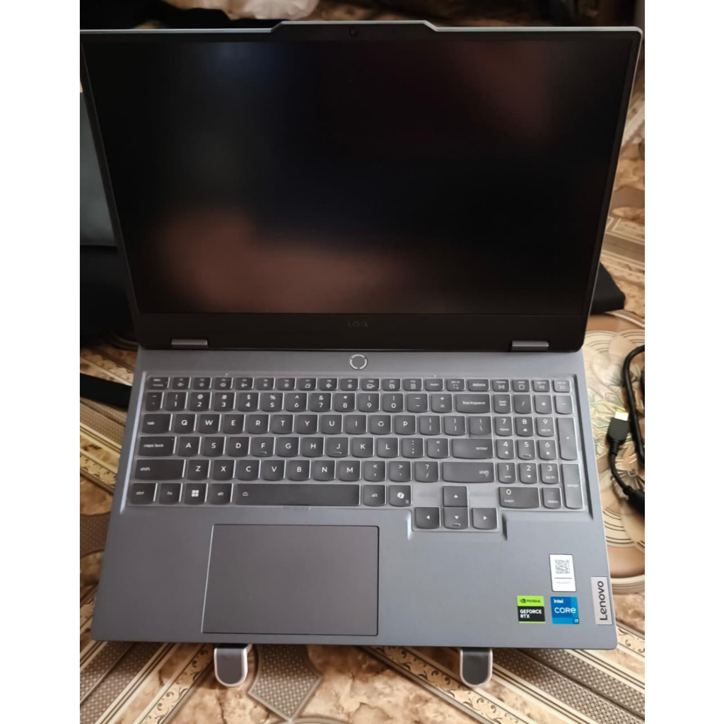 Lenovo LOQ 15IRX10