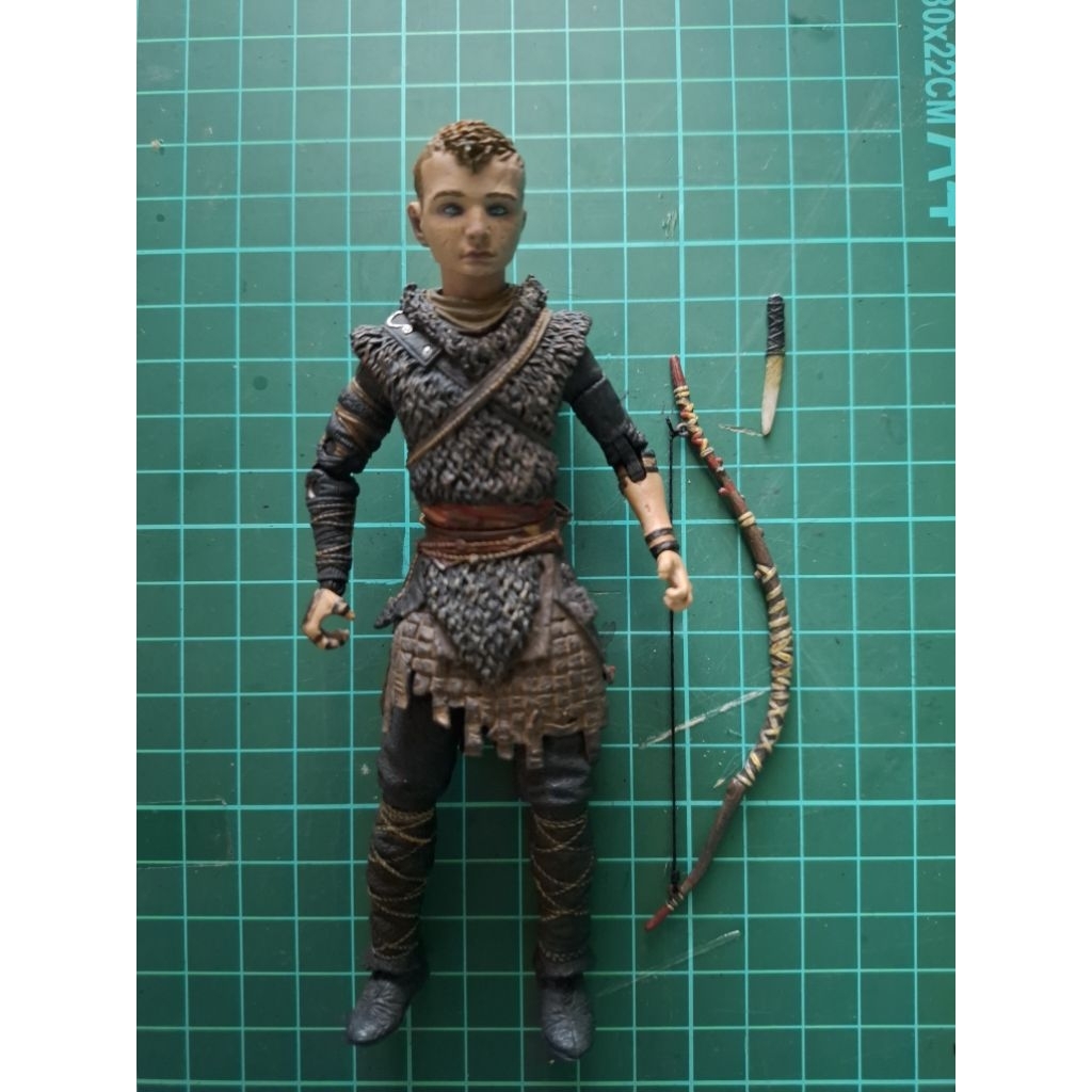 Neca ultimate god of war atreus