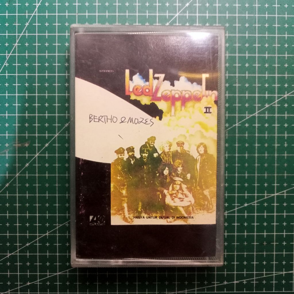 Kaset Led Zeppelin - Led Zeppelin II