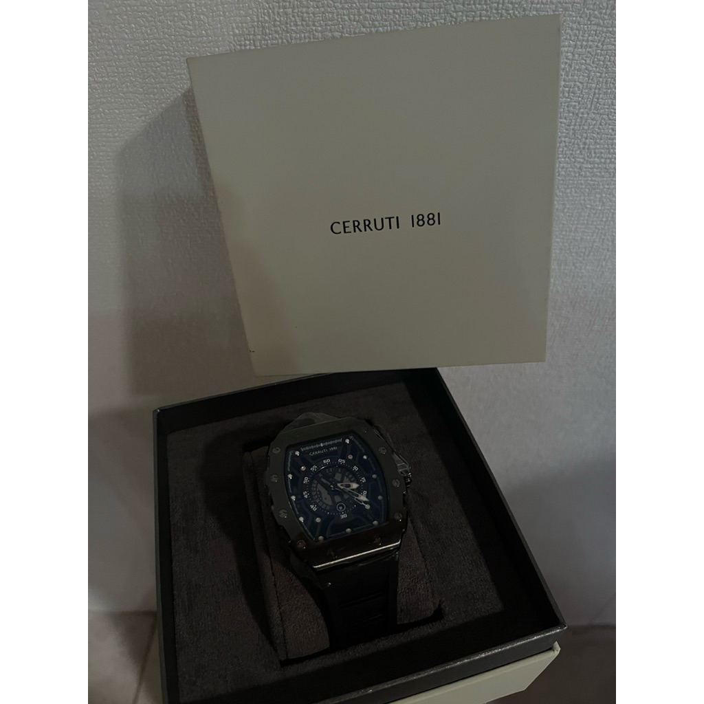 jam tangan cerruti 1881