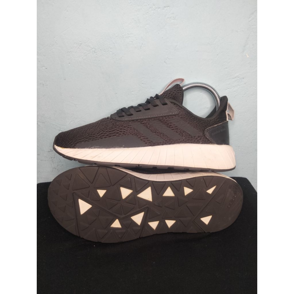 Adidas cloudfoam
