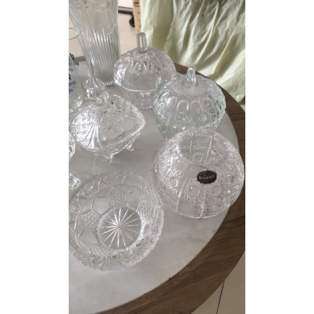 KRISTAL DAN SET CANGKIR / GELAS BOHEMIA ( EROPA)