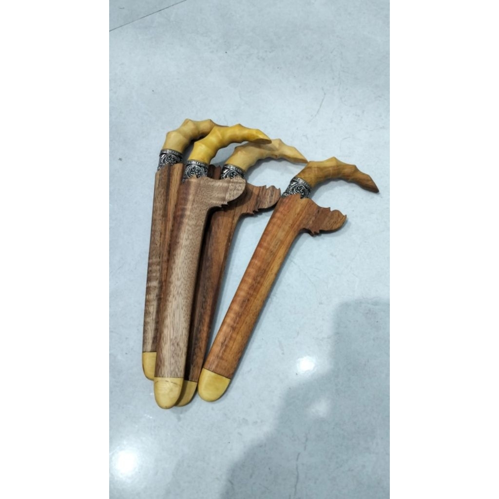 Kawali gecong Malela Gagang Unik