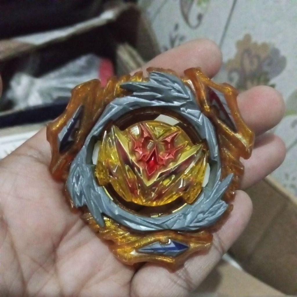 Beyblade Devine Belial Gold Ver Takara Tomy