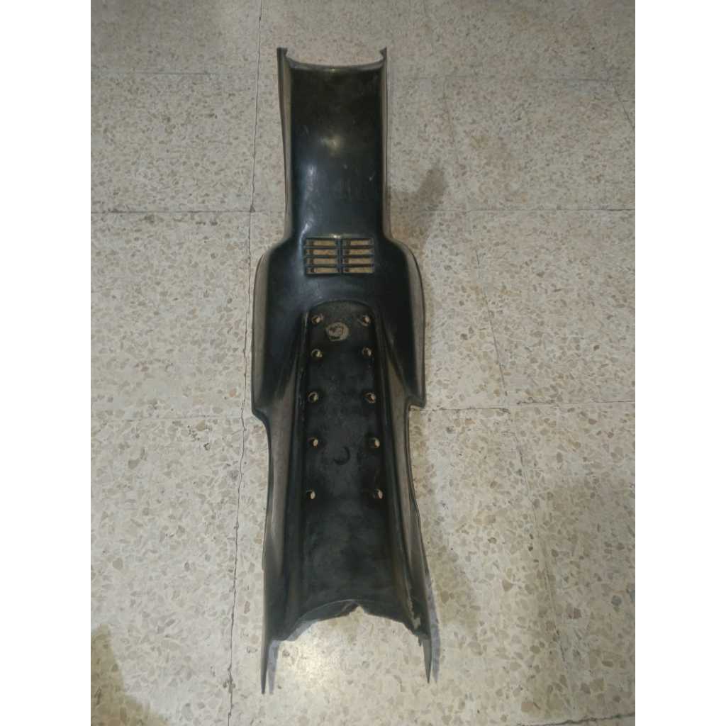 Legshield Tengah Honda Astrea Prima Bekas