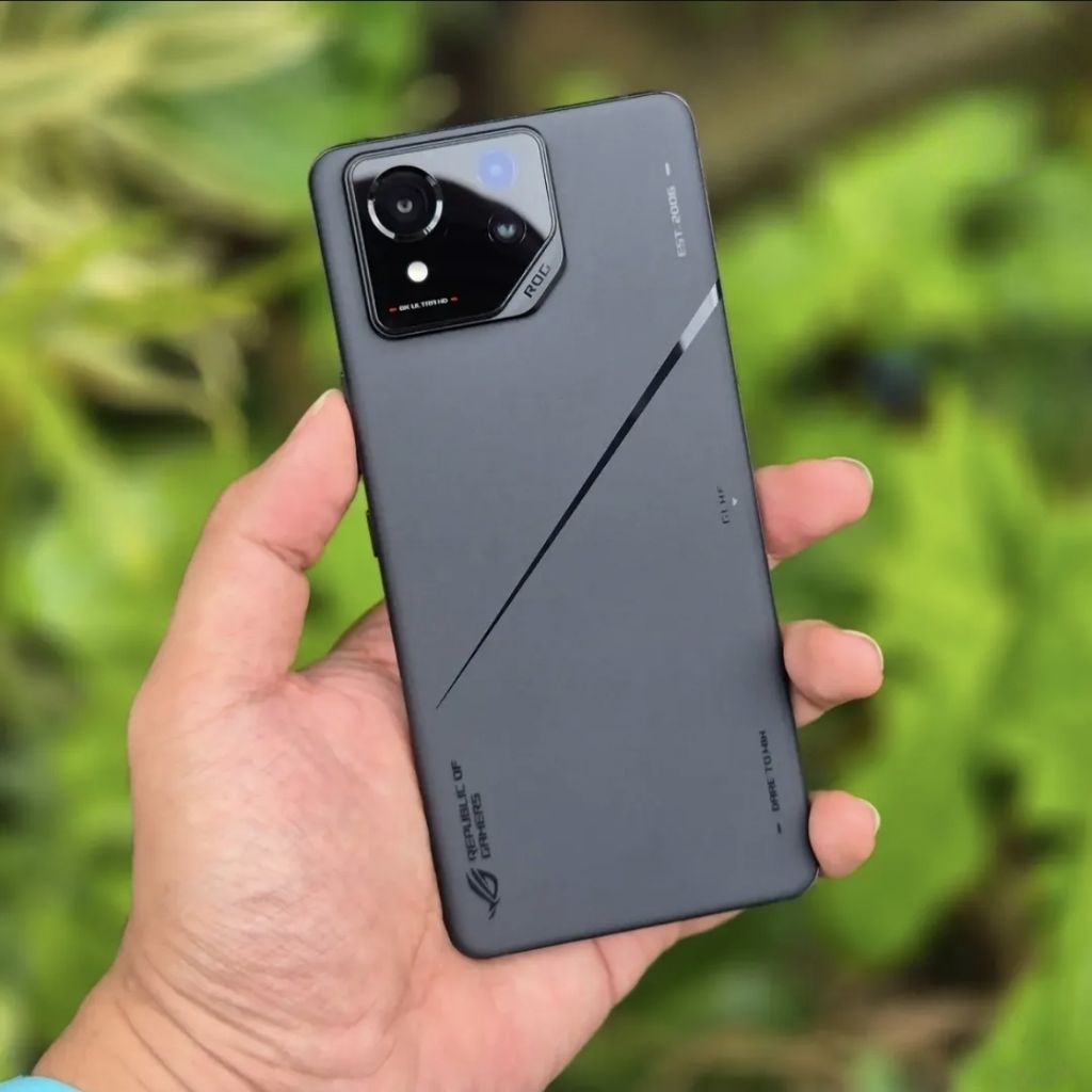 Asus ROG 8 PRO 5G 16/512 GB Resmi Indonesia (Unit Only)