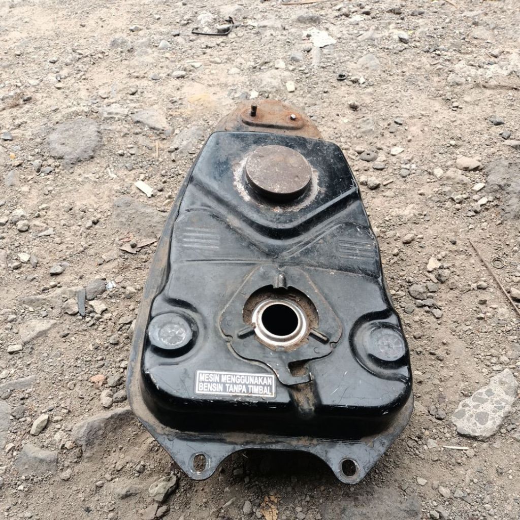 tangki Honda cs1 bekas original