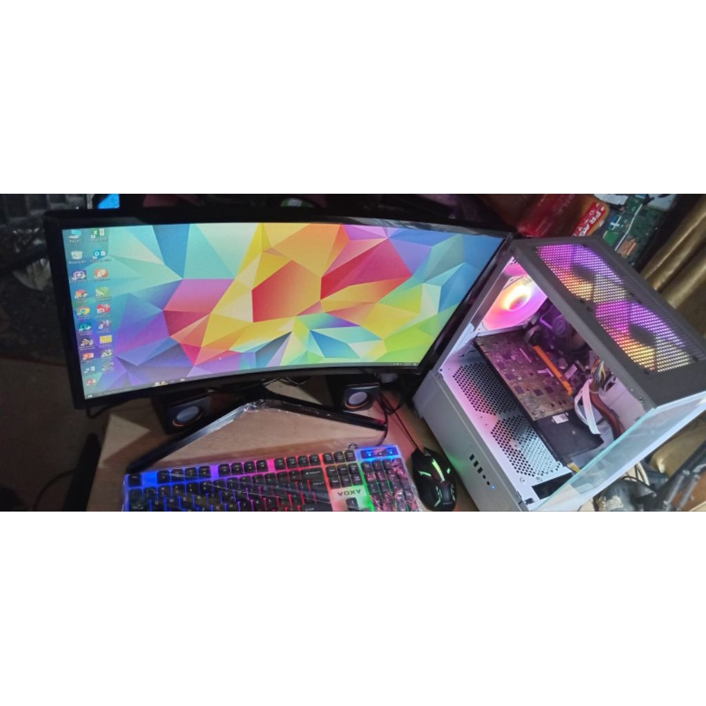 Komputer Editing Gaming Design Kokoh Tangguh Joosss Set Lengkap untuk Kebutuhan Multimedia dan Gamin
