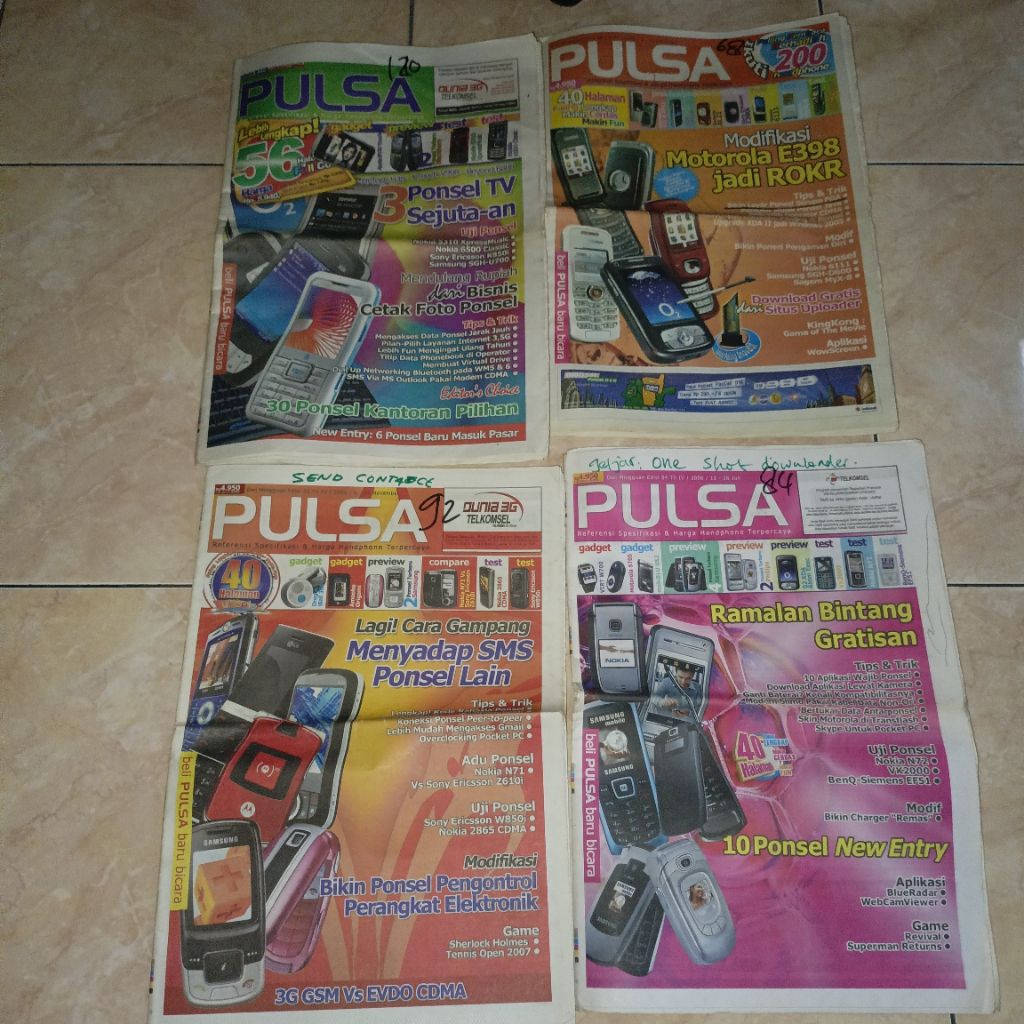 Borongan Tabloid PULSA berbagai edisi dan tahun ada minus , ada halaman yang hilang