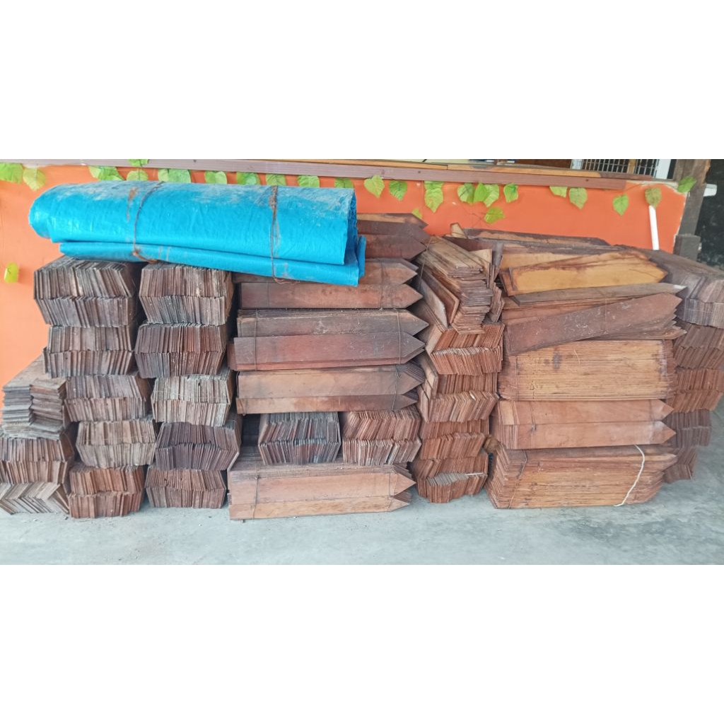 atap sirap kayu ulin