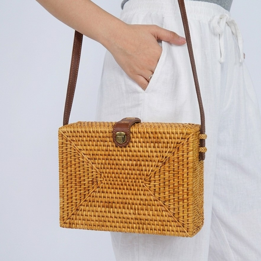 ELLA BAG Tas Selempang Rotan Bali Kotak Original Handmade