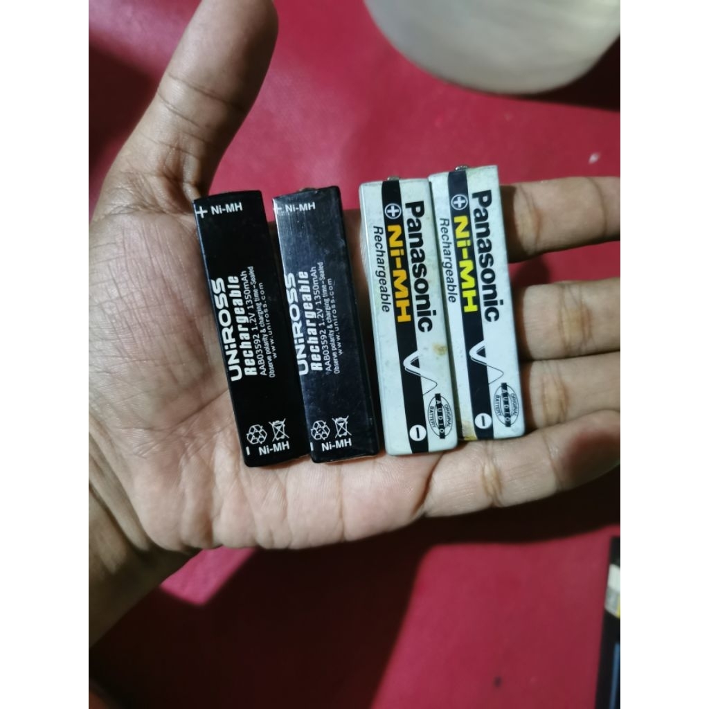 batre NI-MH panasonic + uniross