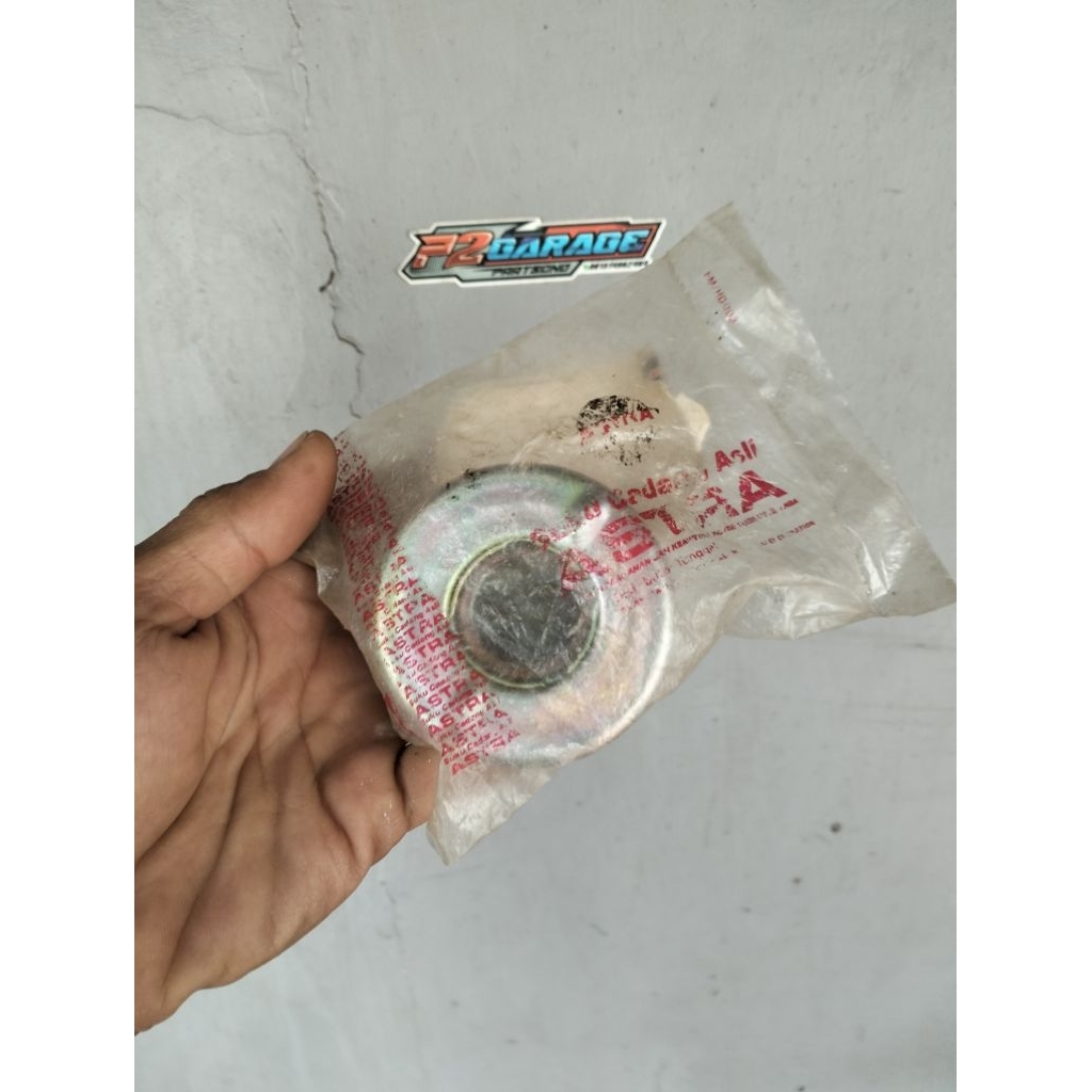 Tutup tangki bulat gl100 gl125 original baru nos astra