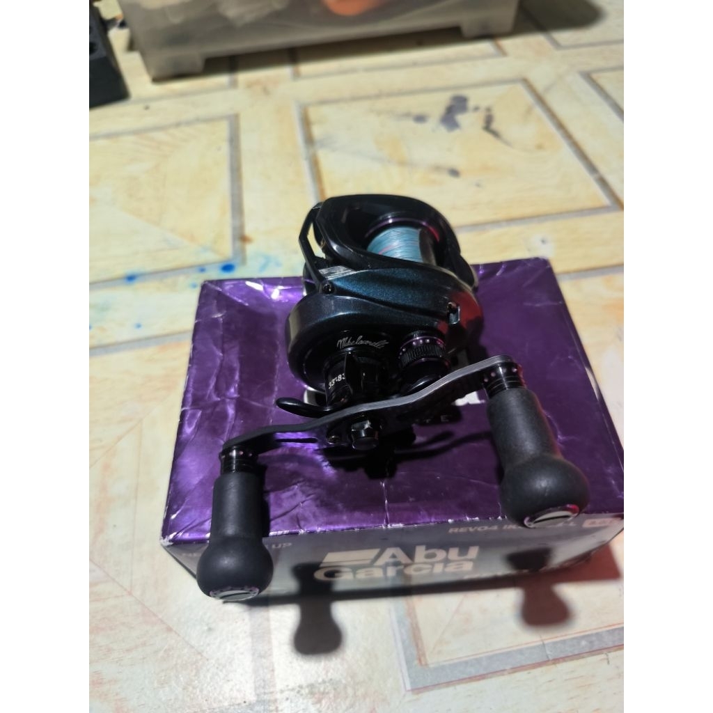 Reel Bc second ABU GARCIA REVO4 IKE SHS-L 8.0:1