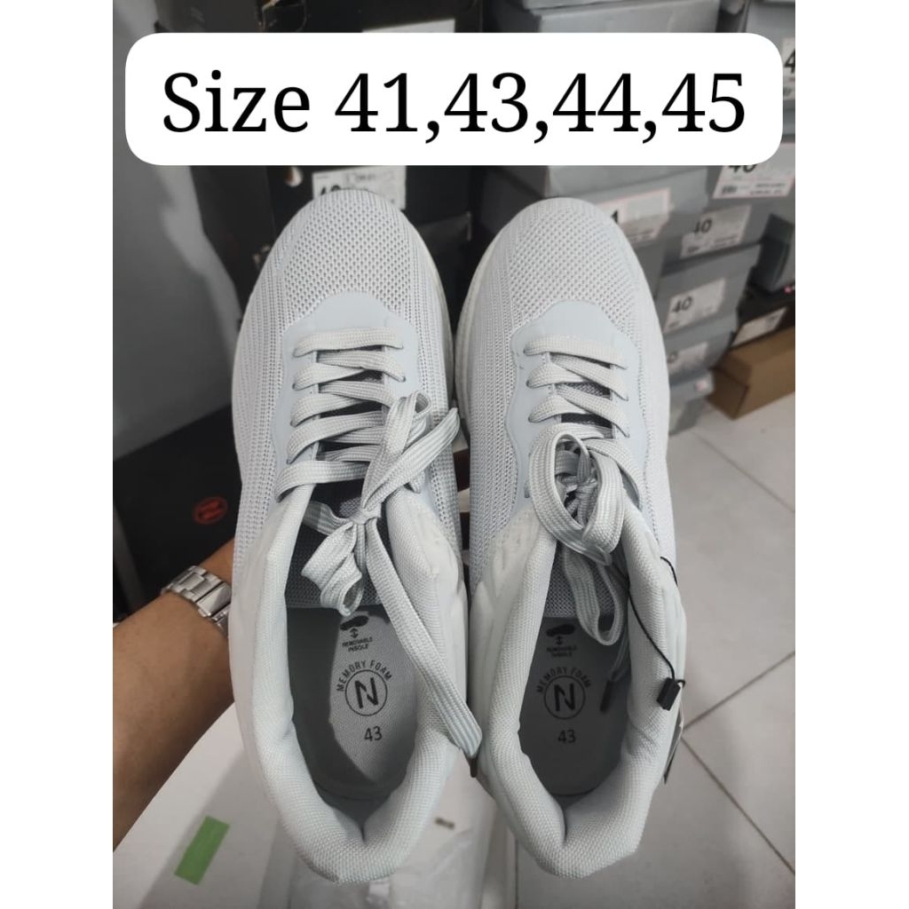 Sepatu Sneakers Pria Nevada