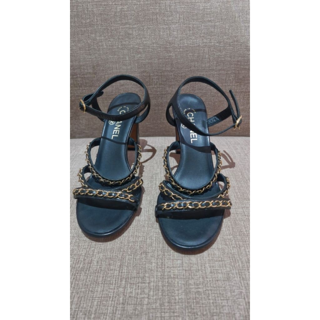 Chanel Black Leather CC Chain Detail Strappy Sandals Size 39C Insole 25 cm Like New