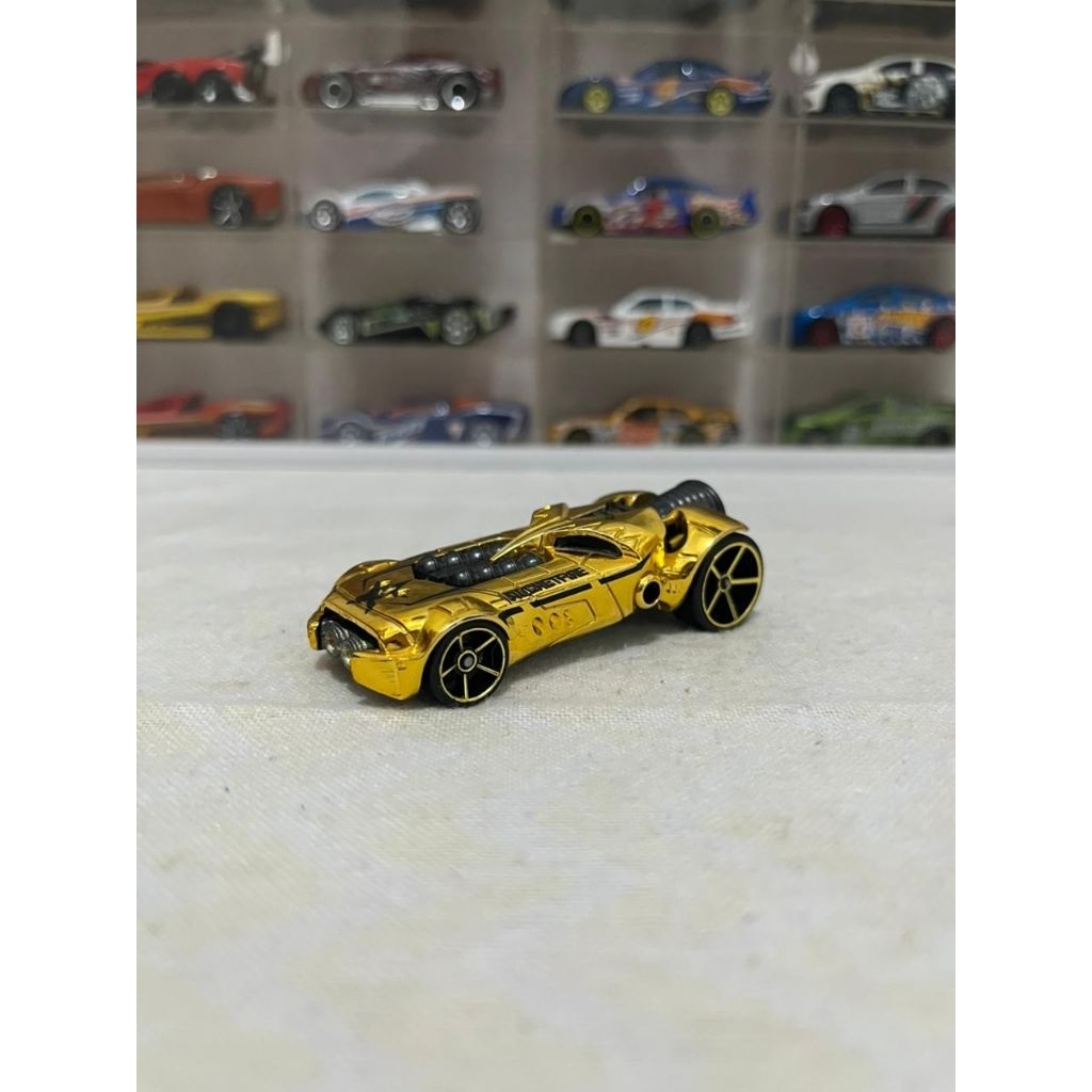 hot wheels rocket fire gold (mulus) - mobil balap