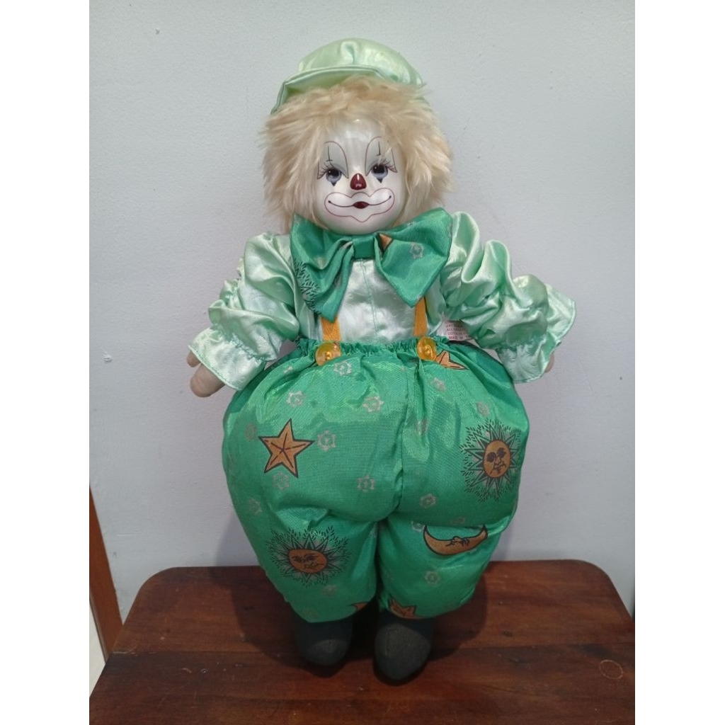 Boneka Porcelain Badut Thailand