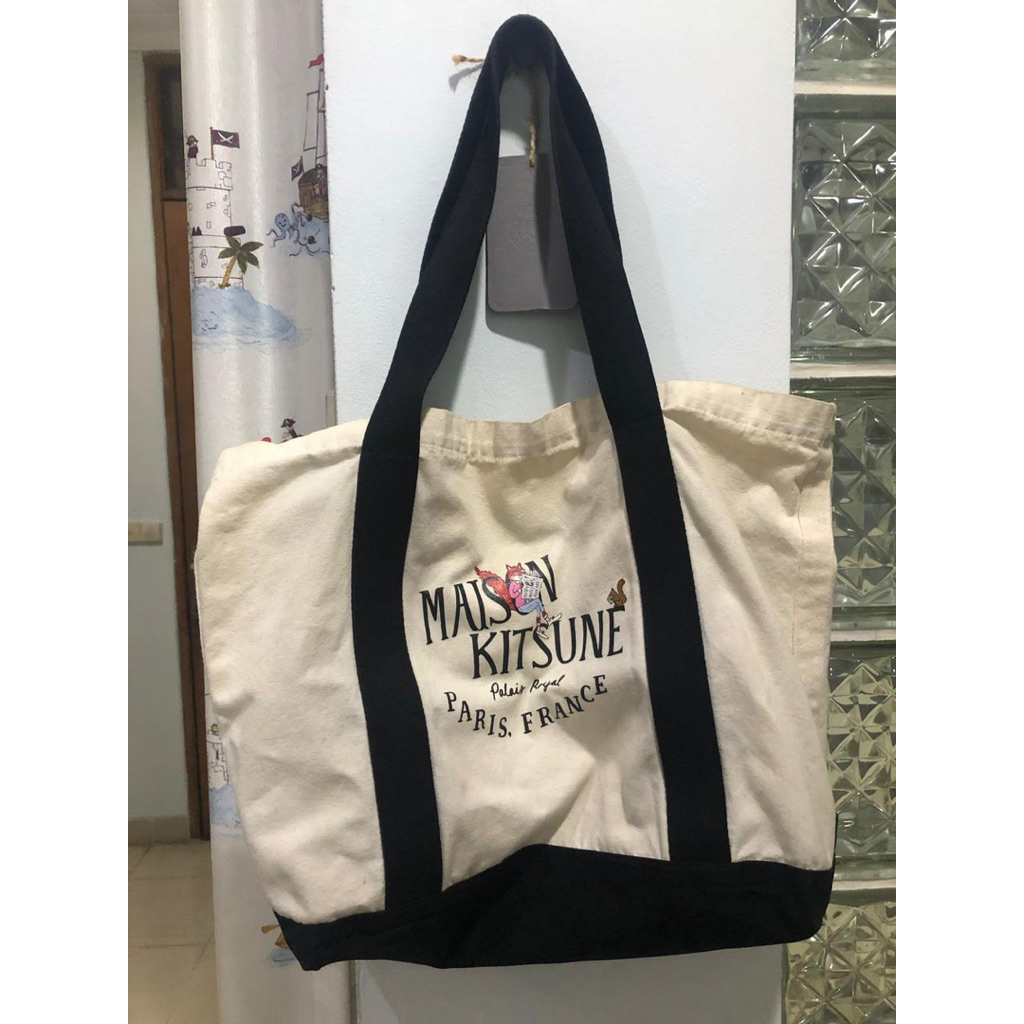 preloved totebag maison kitsune
