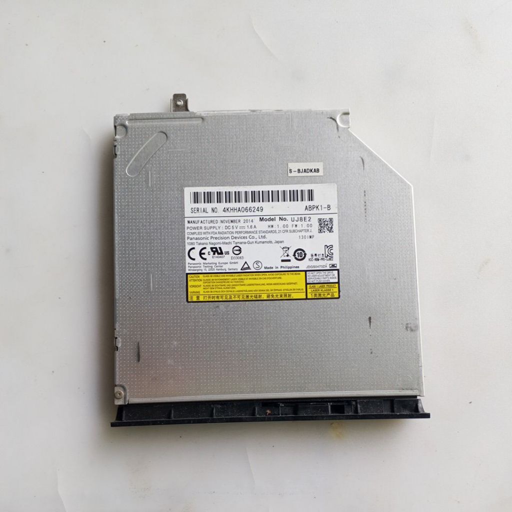 DVD Laptop Wearnes Quadra Ci-1425