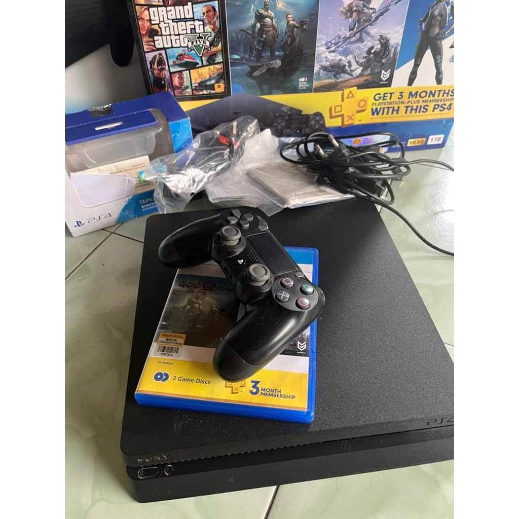 PS 4 Slim Original