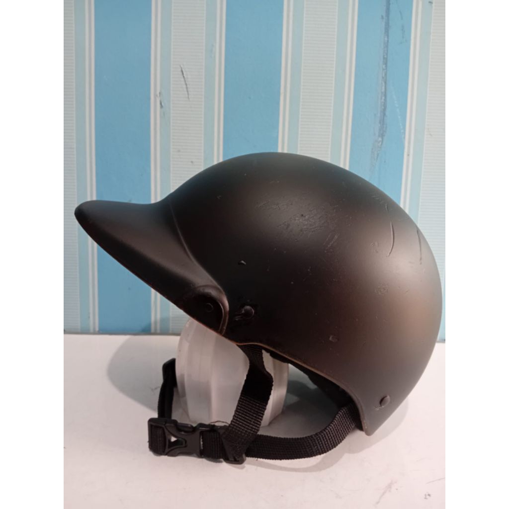 helm astrea ori gading