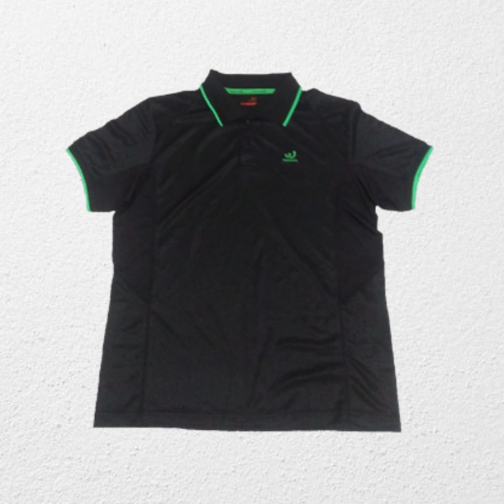 [PRELOVED] Prospecs Kaos Olahraga Pria Hitam Sport Shirt Bola Berkerah